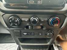 Isuzu D-Max TD Utility 