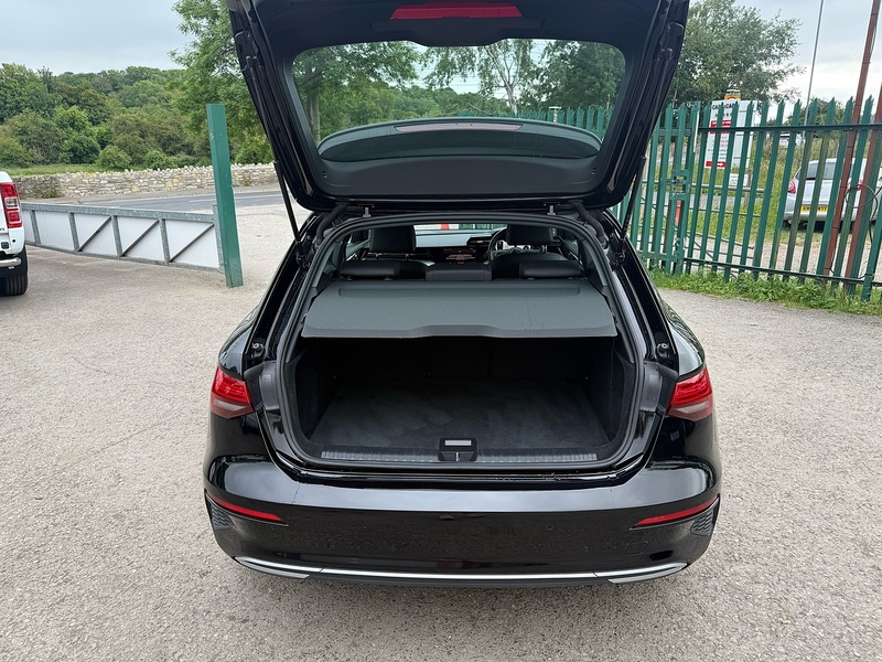 Audi TFSI Sport Hatchback 1.0 Manual Petrol
