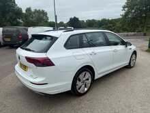 Volkswagen Golf eTSI MHEV Style 