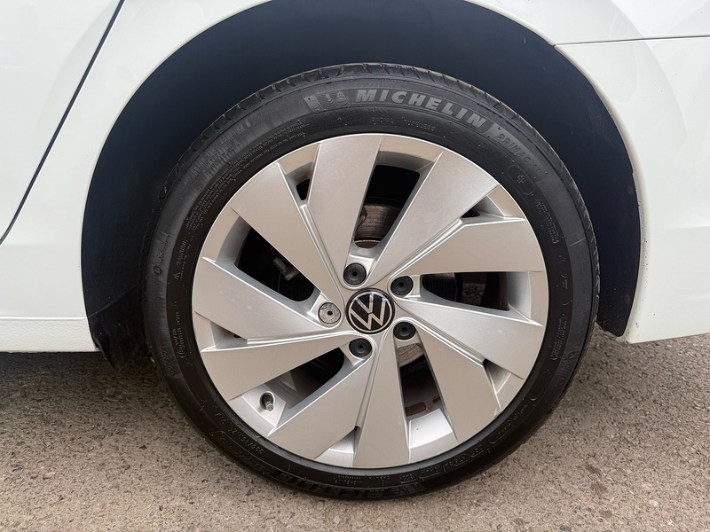 Volkswagen eTSI MHEV Style Estate 1.5 Automatic Petrol Hybrid