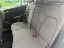 Volkswagen Golf eTSI MHEV Style 