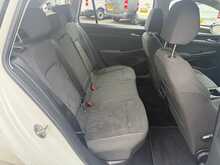 Volkswagen Golf eTSI MHEV Style 