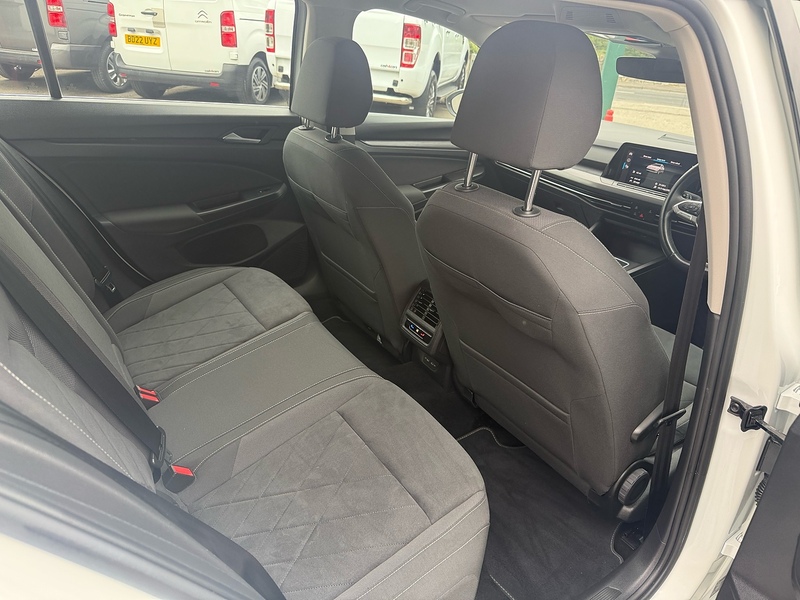 Volkswagen eTSI MHEV Style Estate 1.5 Automatic Petrol Hybrid