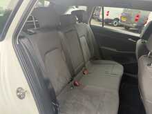 Volkswagen Golf eTSI MHEV Style 