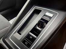 Volkswagen Golf eTSI MHEV Style 