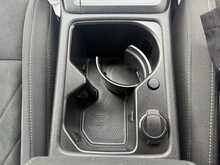 Volkswagen Golf eTSI MHEV Style 