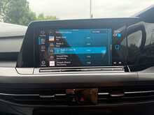 Volkswagen Golf eTSI MHEV Style 