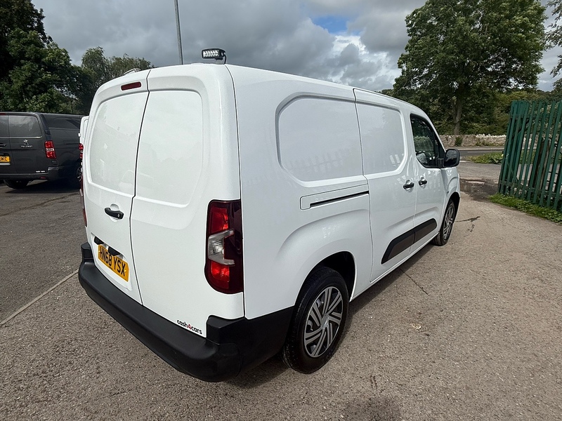 Peugeot 1.6 BlueHDi 950 S Long Panel Van 6dr Diesel Manual LWB Euro 6 (s/s) (100 bhp)