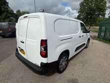 Peugeot Partner BlueHDi 950 S 