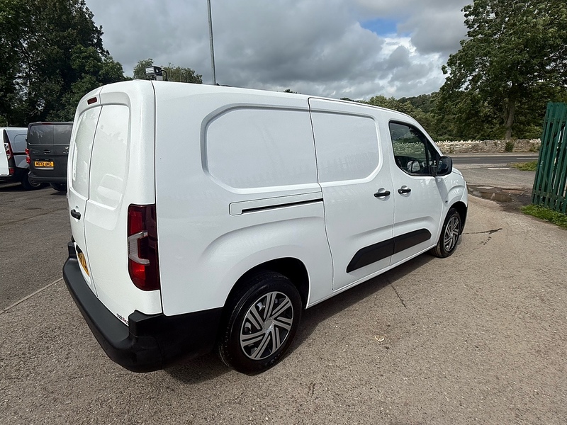 Peugeot 1.6 BlueHDi 950 S Long Panel Van 6dr Diesel Manual LWB Euro 6 (s/s) (100 bhp)
