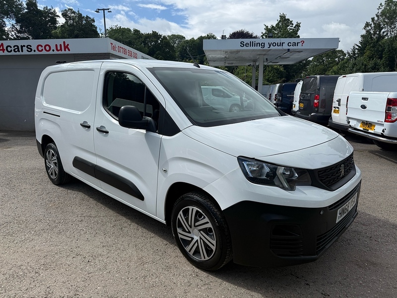 Peugeot 1.6 BlueHDi 950 S Long Panel Van 6dr Diesel Manual LWB Euro 6 (s/s) (100 bhp)