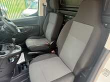 Peugeot Partner BlueHDi 950 S 