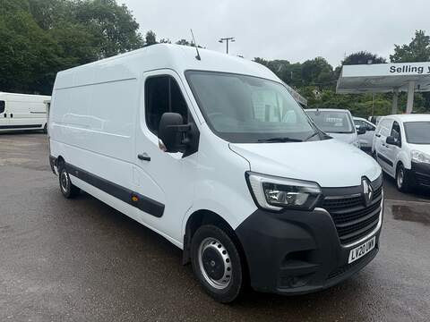 2.3 dCi 35 Business Panel Van 4dr Diesel Manual FWD LWB Medium Roof Euro 6 (135 ps)
