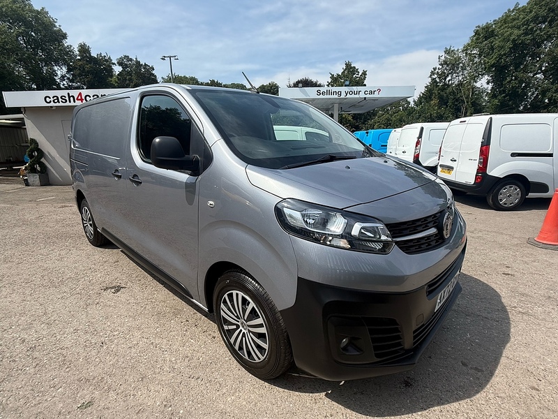 1.5 Turbo D 2900 Dynamic Panel Van 6dr Diesel Manual L1 H1 Euro 6 (s/s) (100 ps)
