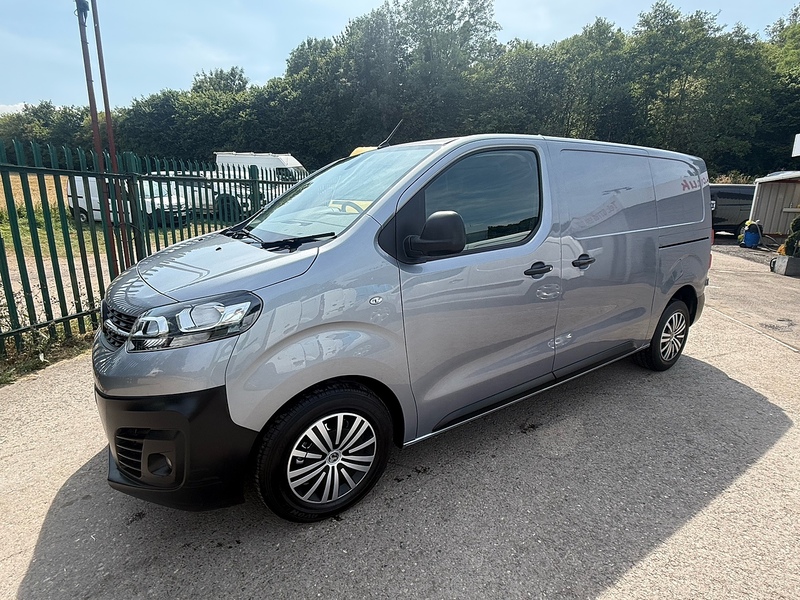 Vauxhall 1.5 Turbo D 2900 Dynamic Panel Van 6dr Diesel Manual L1 H1 Euro 6 (s/s) (100 ps)