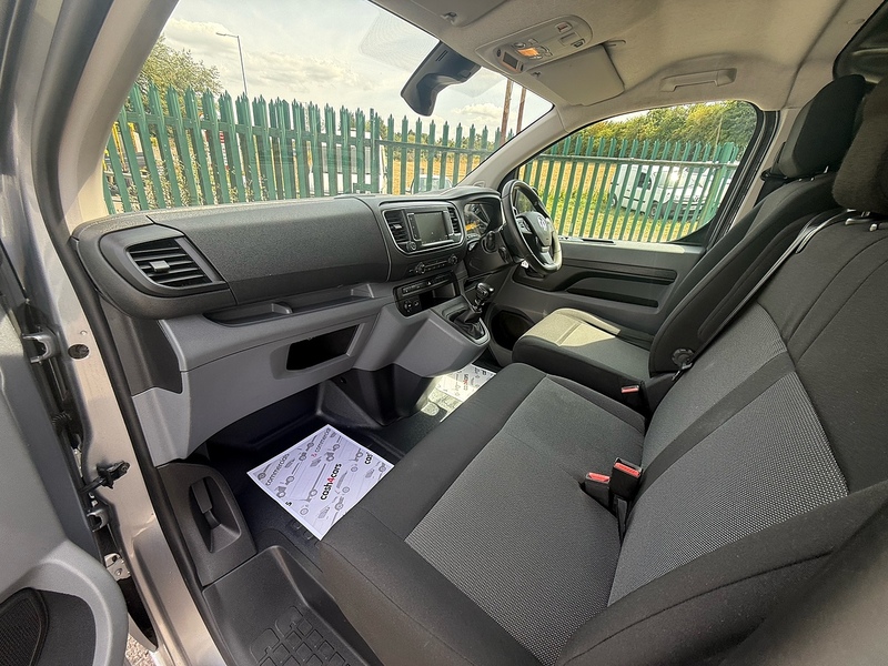 Vauxhall 1.5 Turbo D 2900 Dynamic Panel Van 6dr Diesel Manual L1 H1 Euro 6 (s/s) (100 ps)