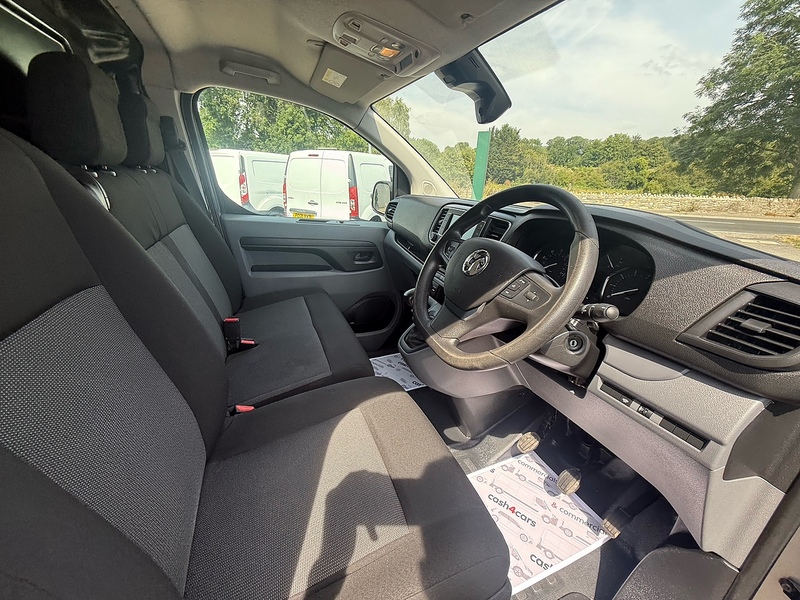 Vauxhall 1.5 Turbo D 2900 Dynamic Panel Van 6dr Diesel Manual L1 H1 Euro 6 (s/s) (100 ps)
