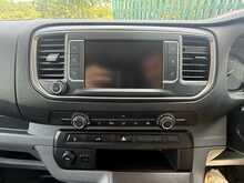Vauxhall Vivaro Turbo D 2900 Dynamic 