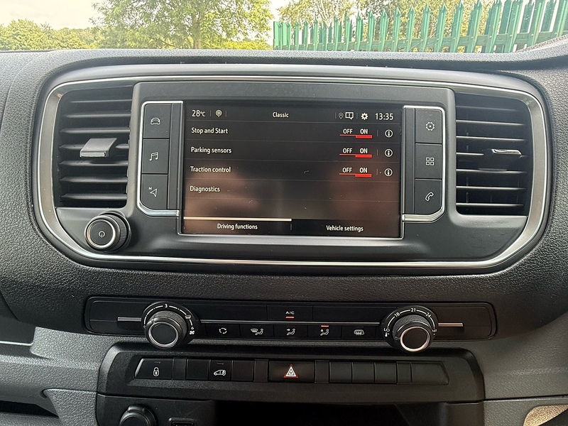 Vauxhall 1.5 Turbo D 2900 Dynamic Panel Van 6dr Diesel Manual L1 H1 Euro 6 (s/s) (100 ps)