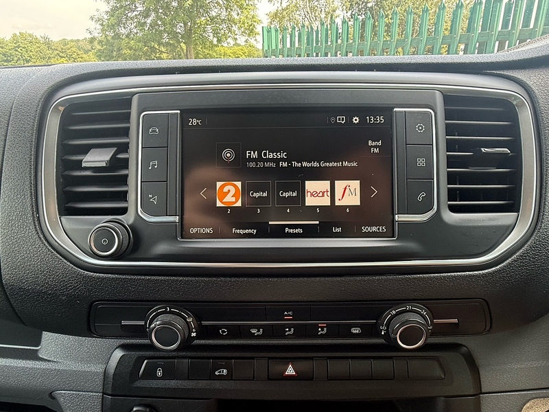 Vauxhall 1.5 Turbo D 2900 Dynamic Panel Van 6dr Diesel Manual L1 H1 Euro 6 (s/s) (100 ps)