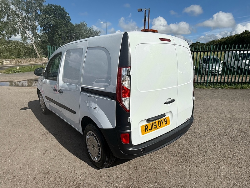 Renault 1.5 ML19 dCi ENERGY Business Temperature Controlled 2dr Diesel Manual FWD L2 H1 (112 g/km, 75 bhp)