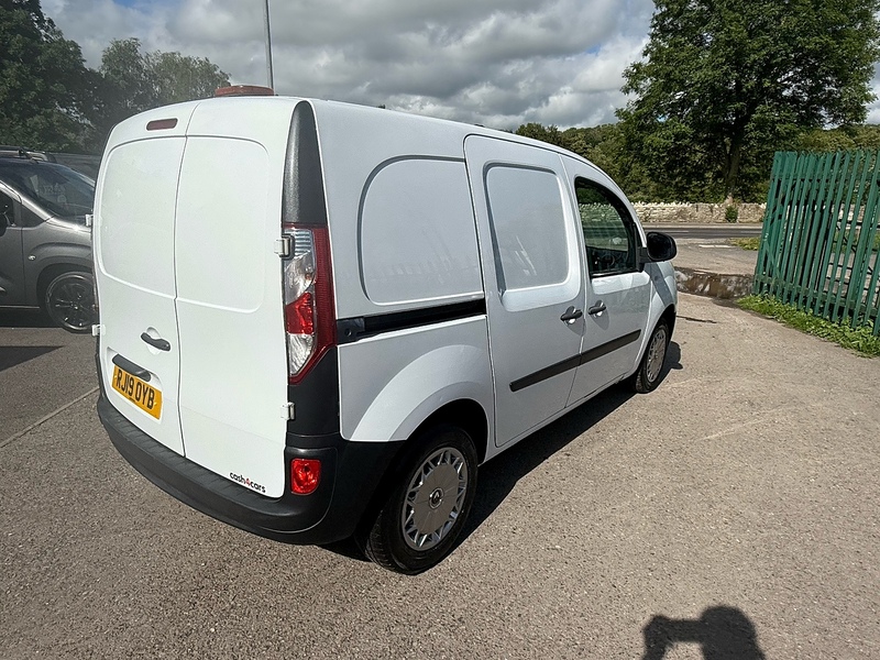 Renault 1.5 ML19 dCi ENERGY Business Temperature Controlled 2dr Diesel Manual FWD L2 H1 (112 g/km, 75 bhp)