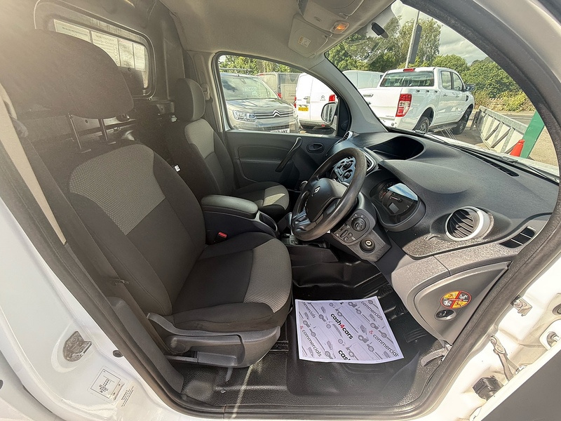 Renault 1.5 ML19 dCi ENERGY Business Temperature Controlled 2dr Diesel Manual FWD L2 H1 (112 g/km, 75 bhp)