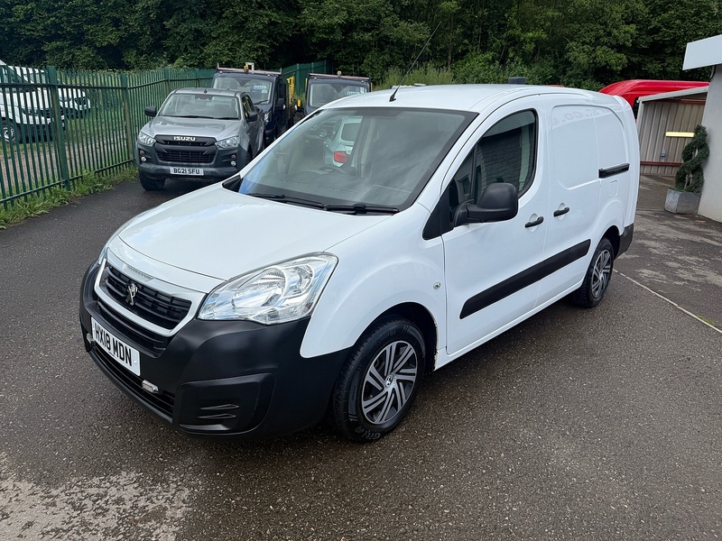 Peugeot 1.6 BlueHDi 756 S Panel Van 6dr Diesel Manual L2 (112 g/km, 97.64 bhp)