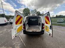 Peugeot Partner BlueHDi 756 S 