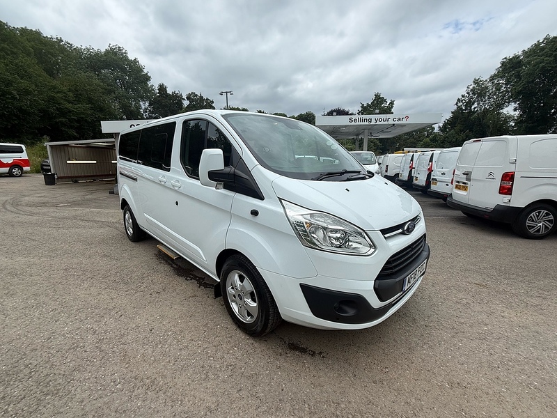 2.0 310 EcoBlue Titanium Minibus Double Cab 5dr Diesel Manual L2 Euro 6 (s/s) (130 ps)