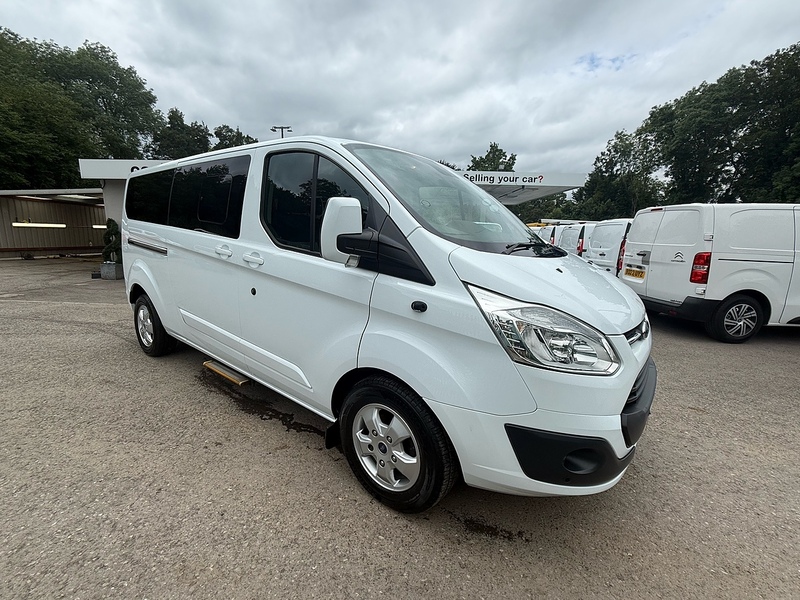 2.0 310 EcoBlue Titanium Minibus Double Cab 5dr Diesel Manual L2 Euro 6 (s/s) (130 ps)