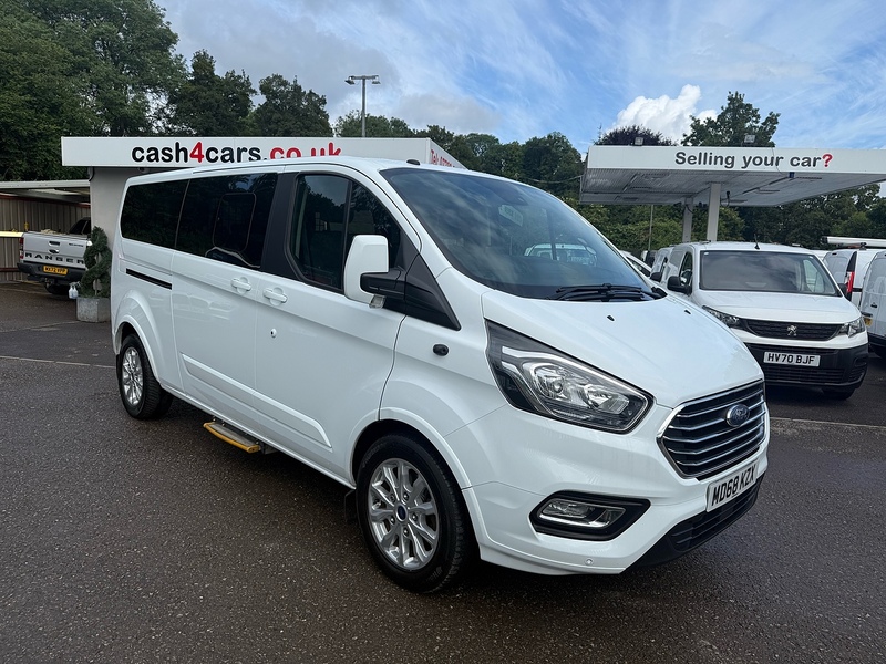 2.0 310 EcoBlue Titanium Minibus Double Cab 5dr Diesel Manual L2 Euro 6 (s/s) (130 ps)