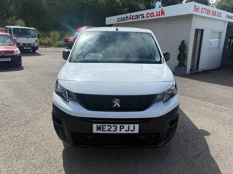 1.5 BlueHDi 1000 Professional Premium + Standard Panel Van 5dr Diesel Manual SWB Euro 6 (s/s) (100 bhp)