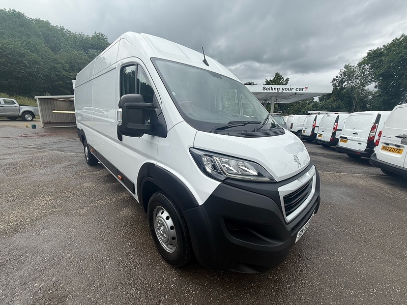 Peugeot BlueHDi 435 Professional Panel Van 2.2 Manual Diesel