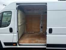 Peugeot Boxer BlueHDi 435 Professional 
