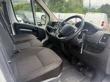 Peugeot Boxer BlueHDi 435 Professional 