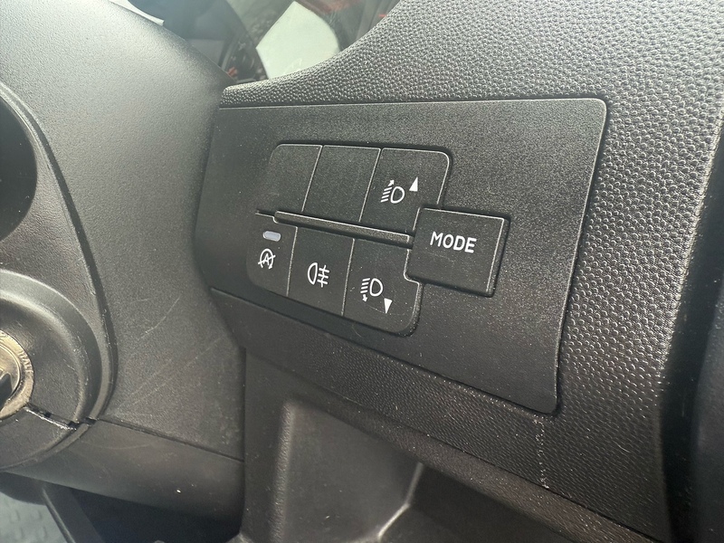 Peugeot BlueHDi 435 Professional Panel Van 2.2 Manual Diesel