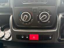 Peugeot Boxer BlueHDi 435 Professional 