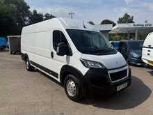 Peugeot Boxer BlueHDi 435 Professional 