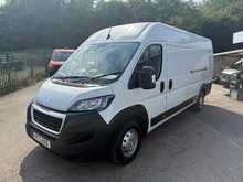 Peugeot Boxer BlueHDi 435 Professional 