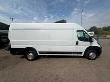 Peugeot Boxer BlueHDi 435 Professional 