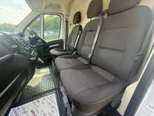 Peugeot Boxer BlueHDi 435 Professional 