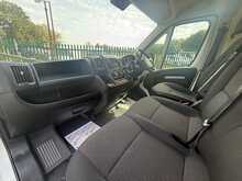 Peugeot Boxer BlueHDi 435 Professional 