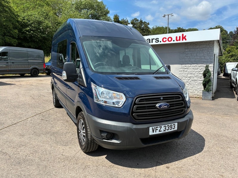 Ford 2.2 TDCi 350 Crew Van Double Cab 6dr Diesel Manual AWD L3 H2 Euro 5 (155 ps)
