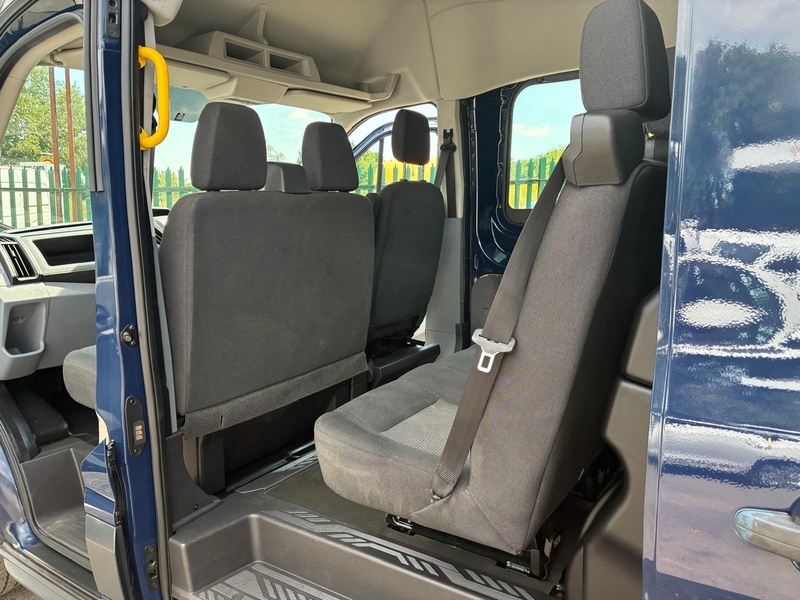 Ford 2.2 TDCi 350 Crew Van Double Cab 6dr Diesel Manual AWD L3 H2 Euro 5 (155 ps)