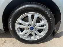 Ford Transit Connect 240 EcoBlue Limited 