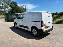 Toyota PROACE CITY BlueHDi Active 