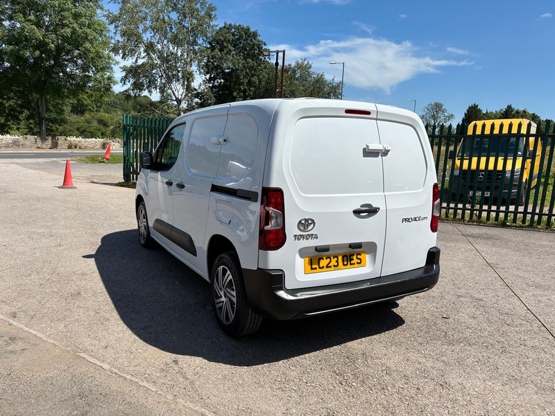 Toyota 1.5 BlueHDi Active Short Panel Van 5dr Diesel Manual SWB Euro 6 (s/s) (100 bhp)