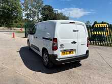 Toyota PROACE CITY BlueHDi Active 