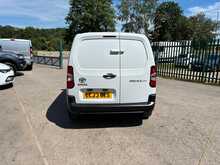 Toyota PROACE CITY BlueHDi Active 